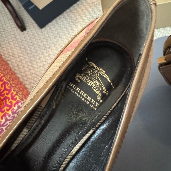 Burberry Brown Stiletto Heels with Iconic Plaid - Picture 5 of 5